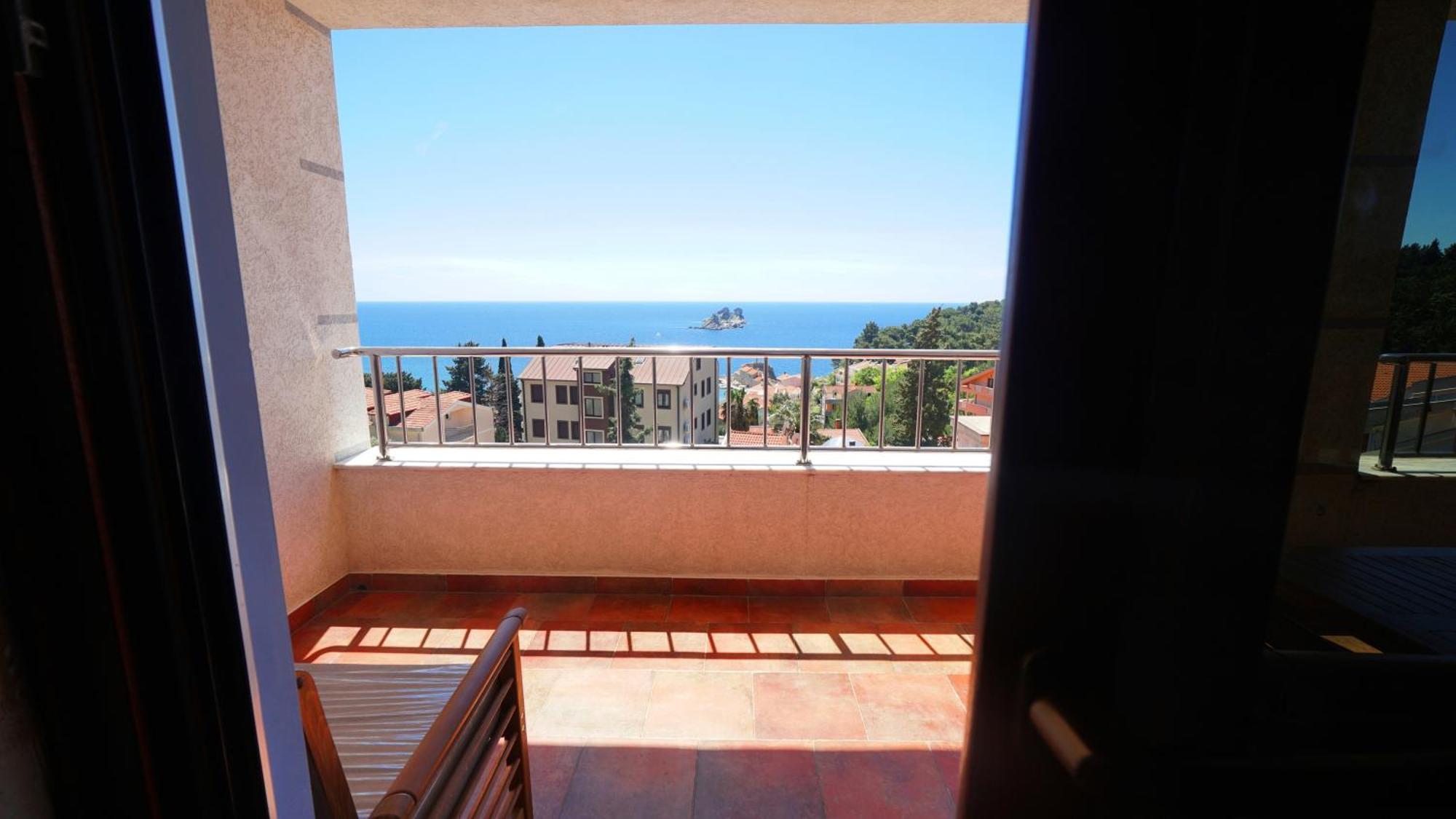 Medin Apartments Bluvista Petrovac ภายนอก รูปภาพ