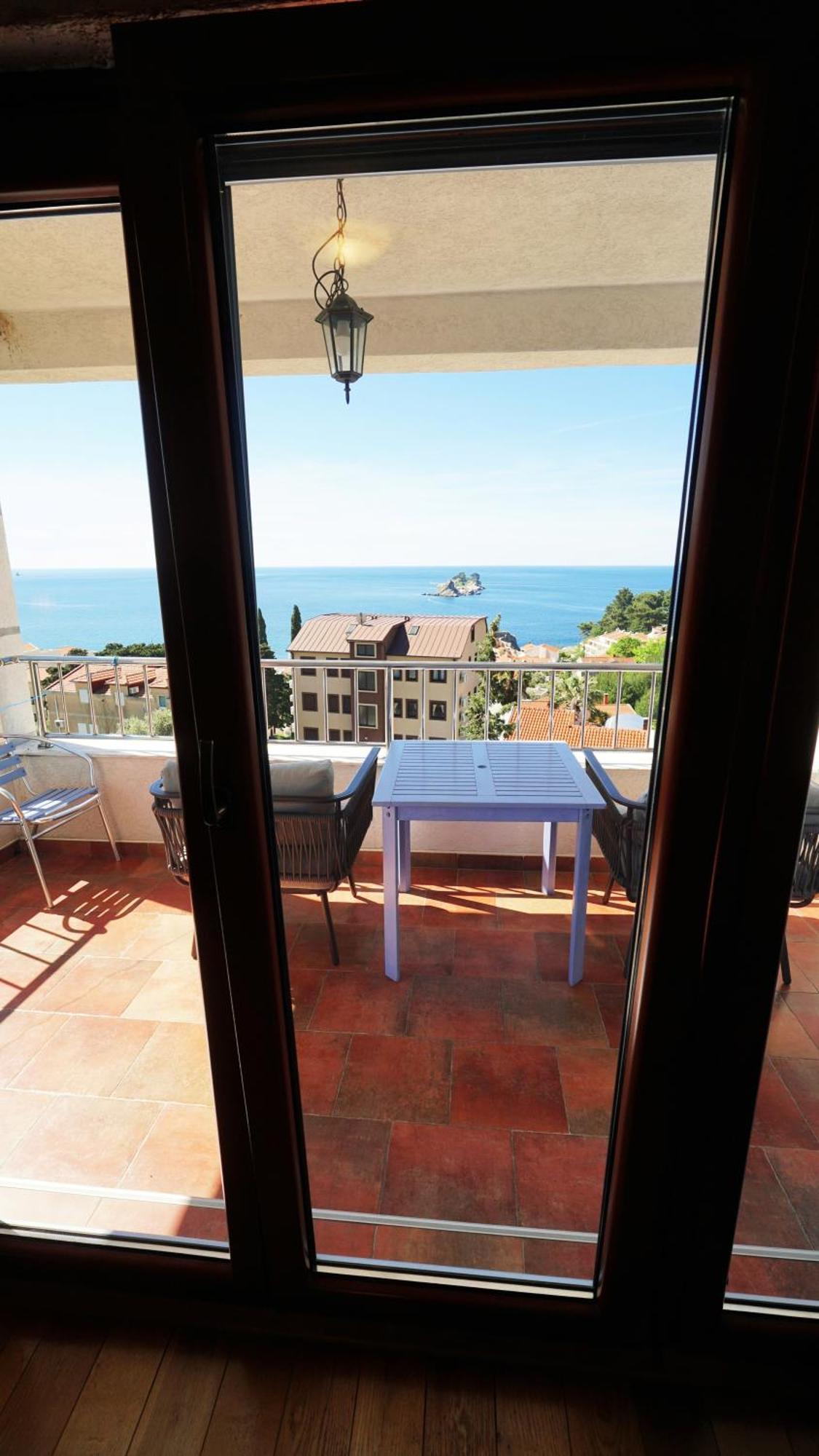 Medin Apartments Bluvista Petrovac ภายนอก รูปภาพ