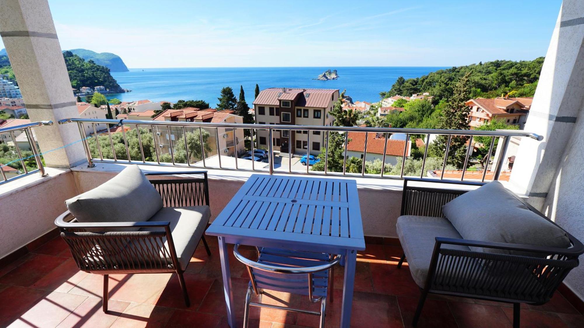 Medin Apartments Bluvista Petrovac ภายนอก รูปภาพ