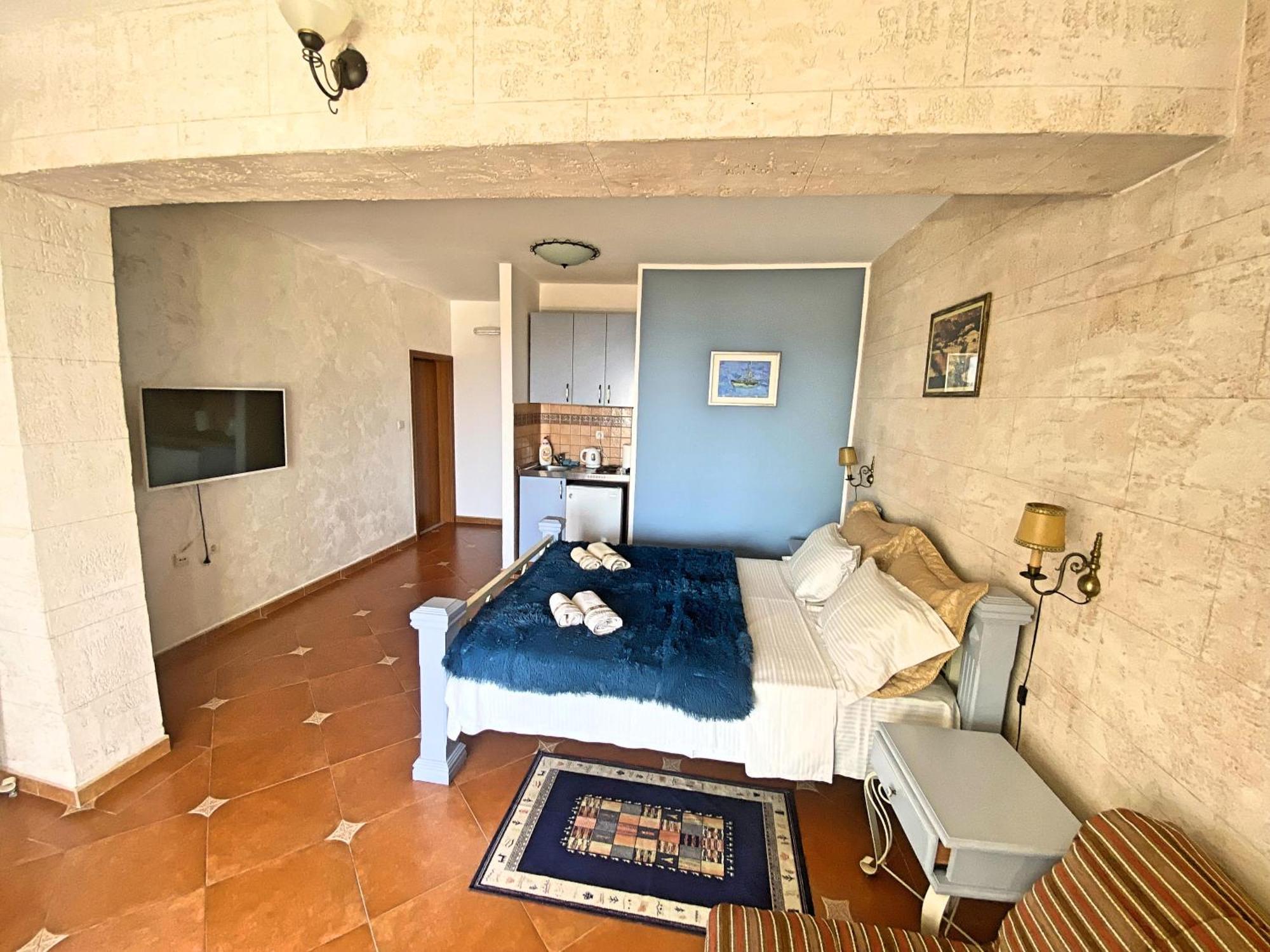 Medin Apartments Bluvista Petrovac ภายนอก รูปภาพ
